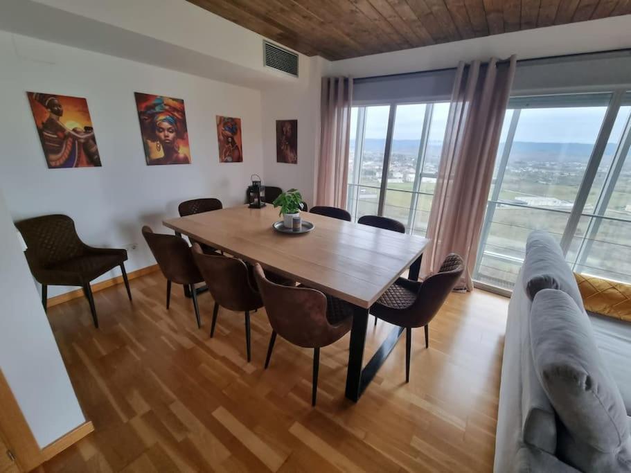 El Mirador Del Rosal Apartment Ponferrada Ngoại thất bức ảnh